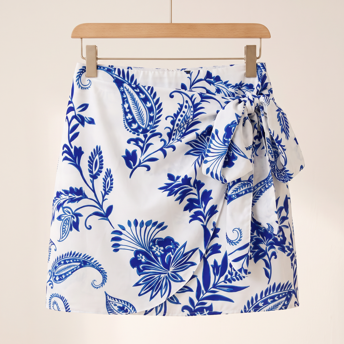 Calira minirok met blauwe bloemenprint