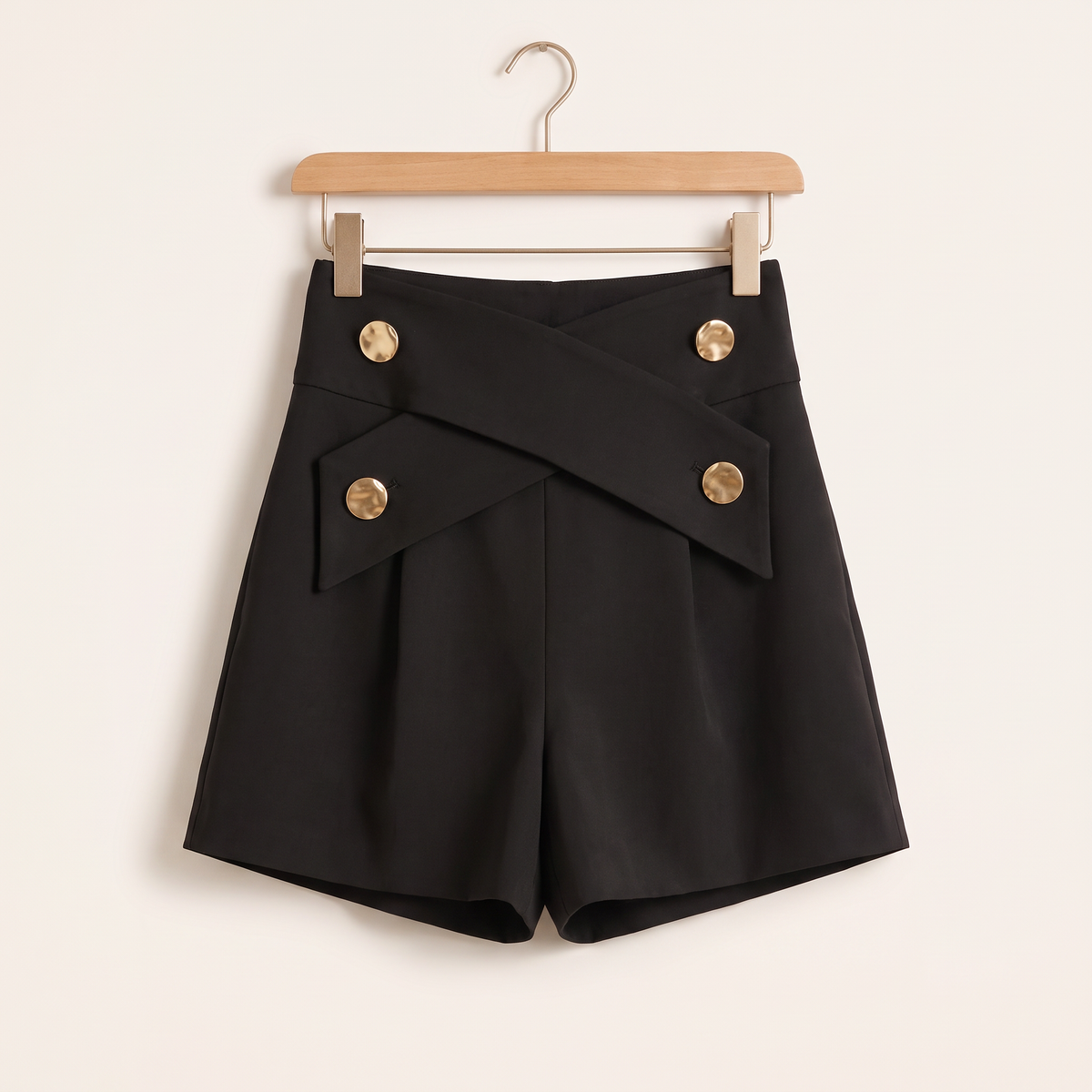Corvella geplooide short met gekruiste tailleband