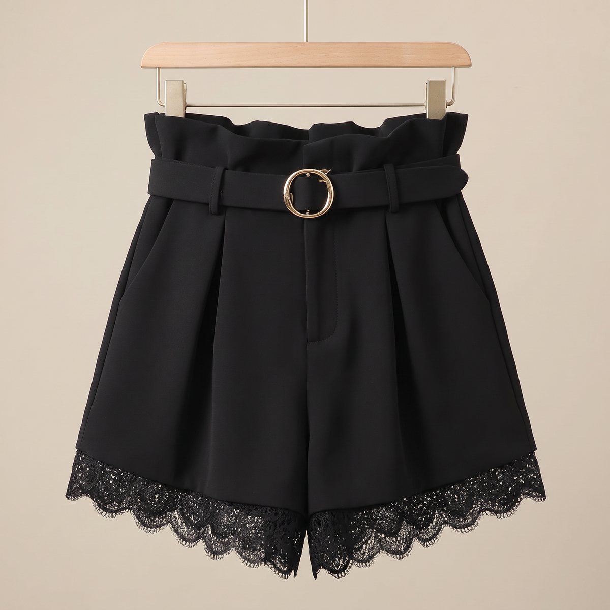 Jessara paperbagshorts met kanten zoom
