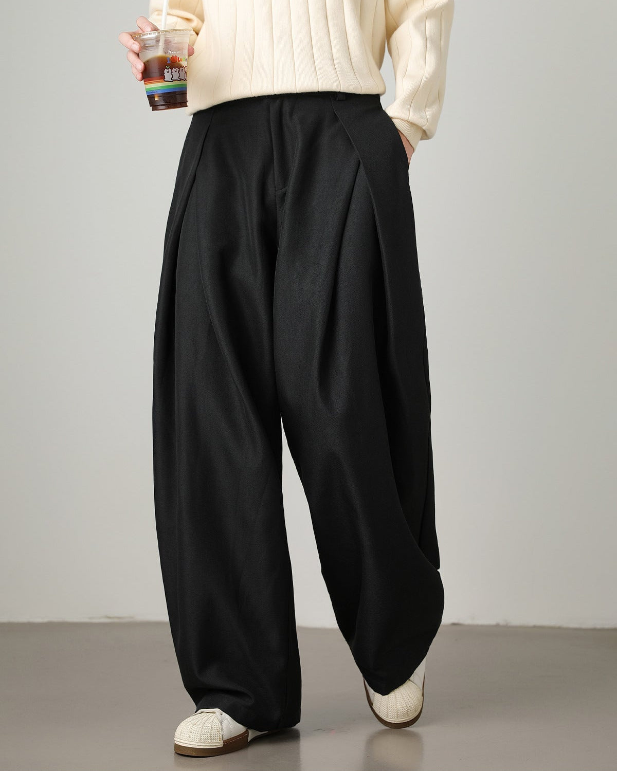 Atlas Pleat Trouser