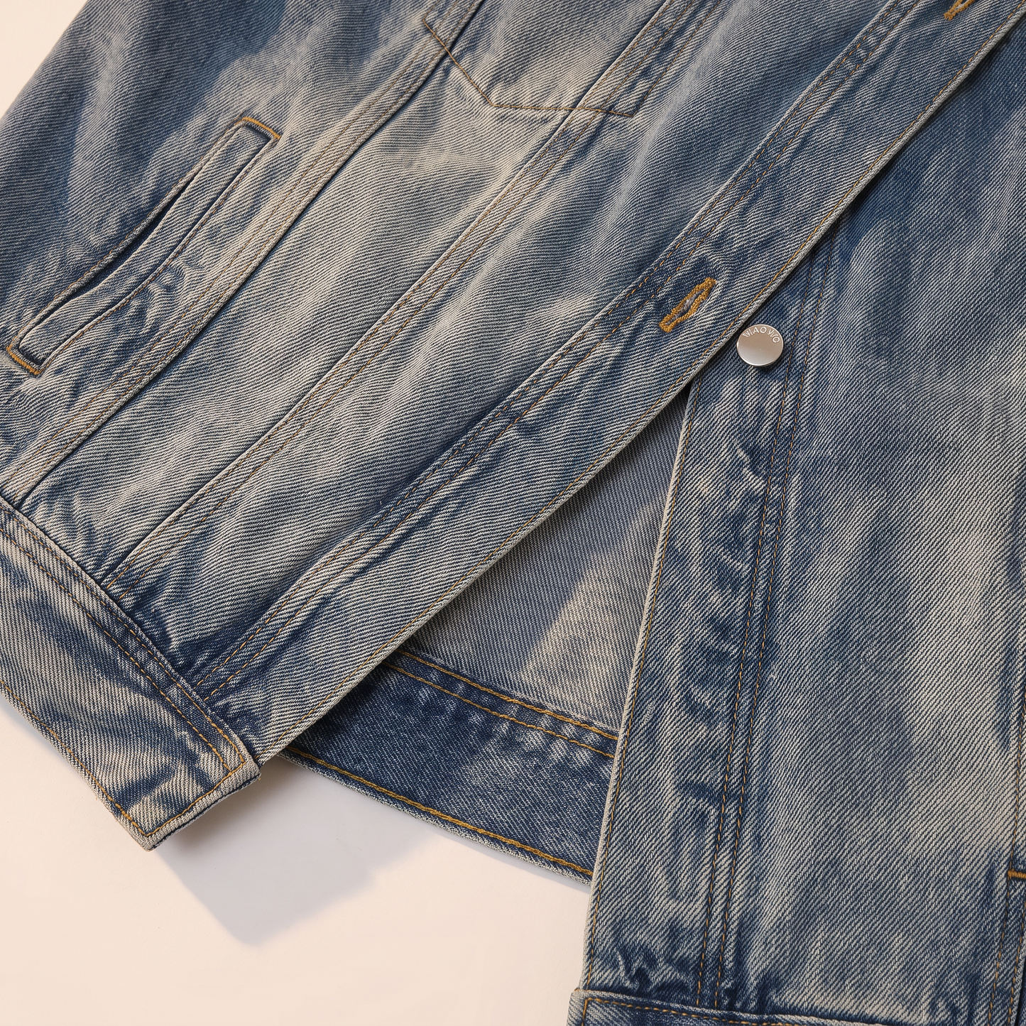 Kaia Asymmetrisch Denim Jack met Hoge Kraag