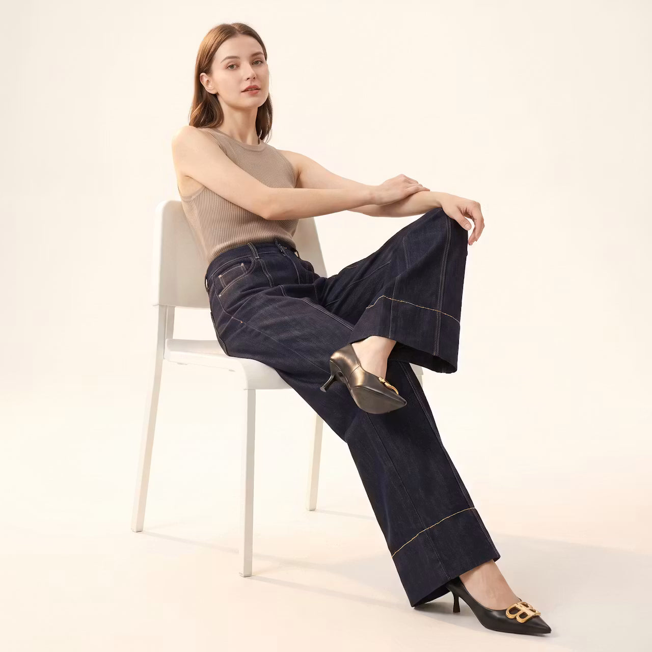 Nelle Wide-Leg Jeans met Contraststiksels