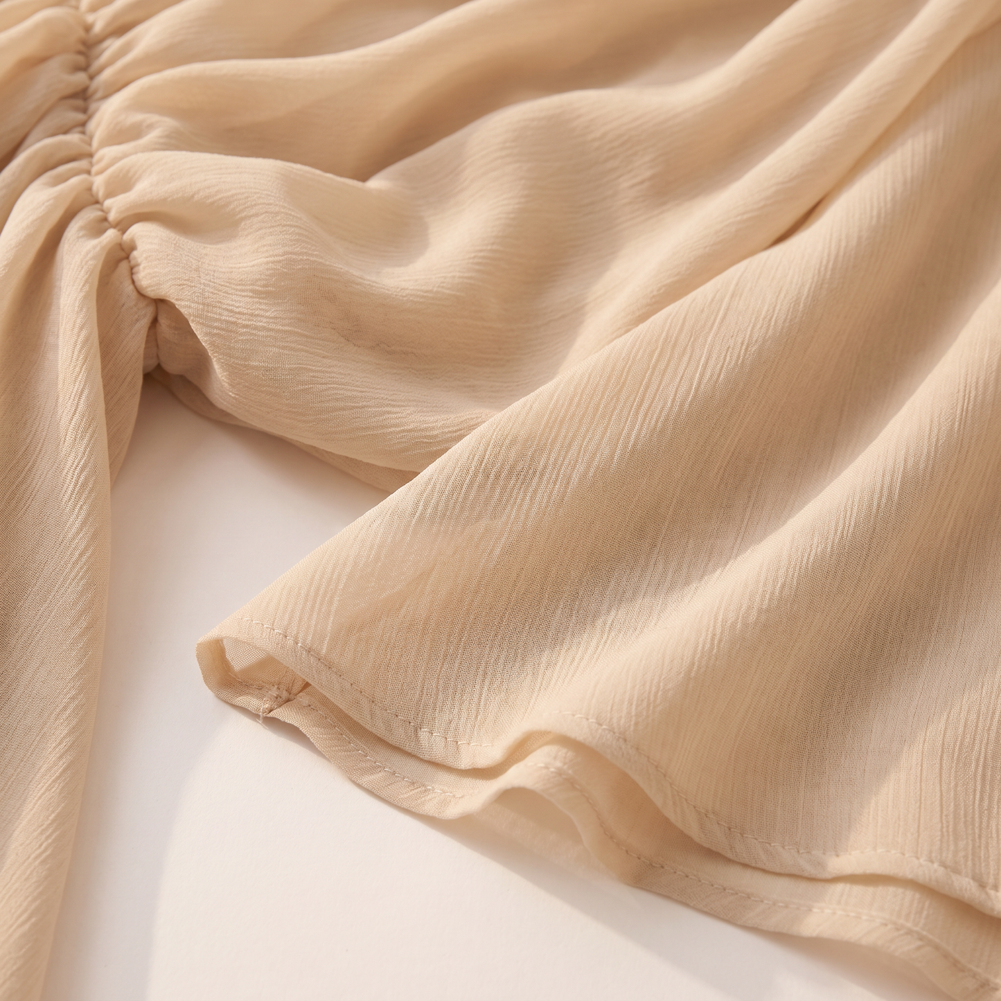 Liora gedrapeerde blouse met vleermuismouwen