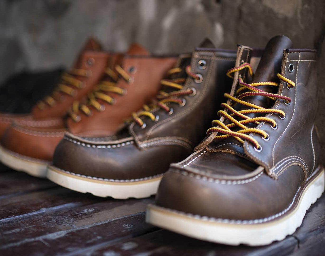 Men’s Leather Moc Toe Work Boots