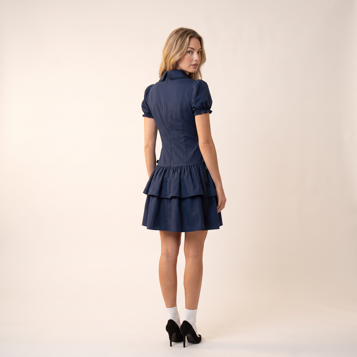 Adelisse mini-jurk met kant en gelaagde rok