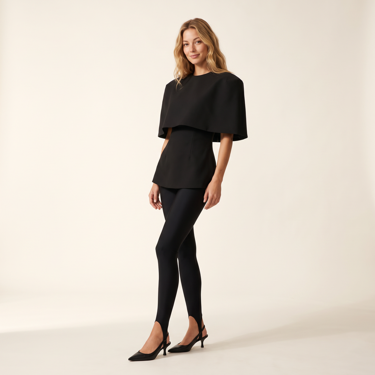 Auresta Peplumtop met Cape-Overlay
