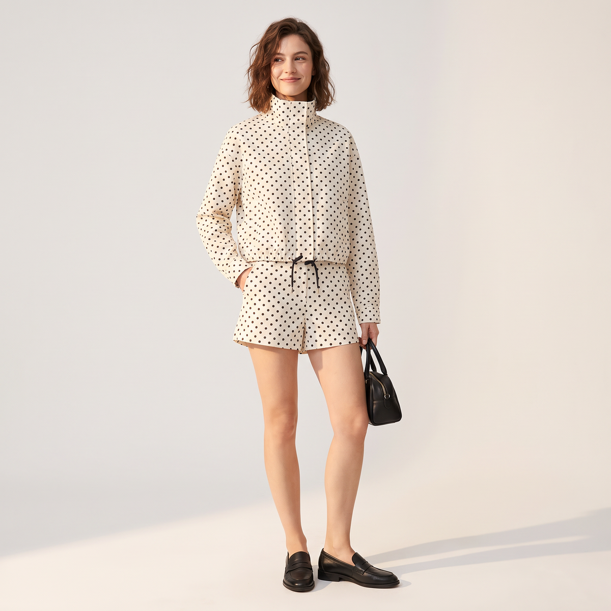Averie set met stippenjack en short