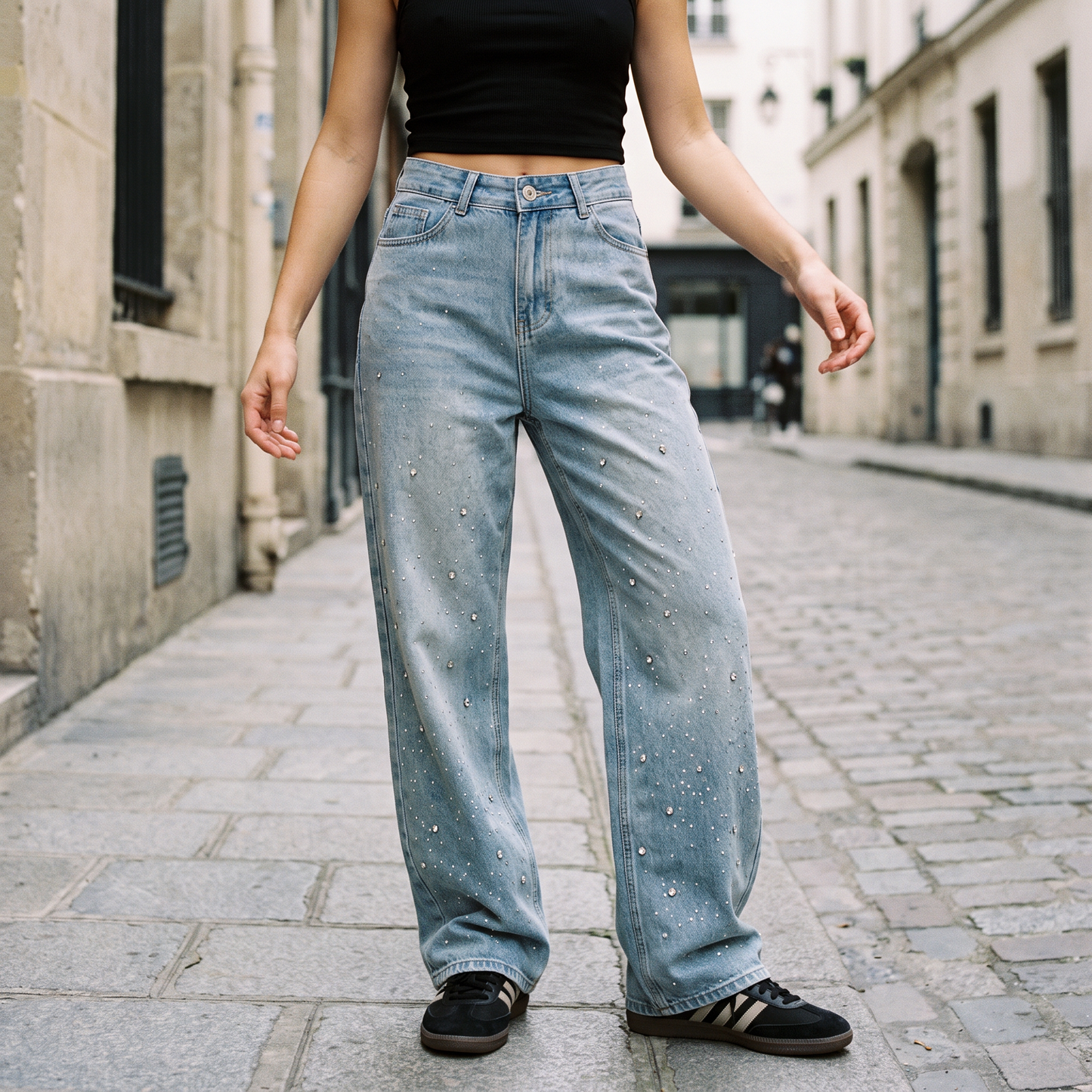 Jett Jeans met Wijde Pijpen en Strassdetails