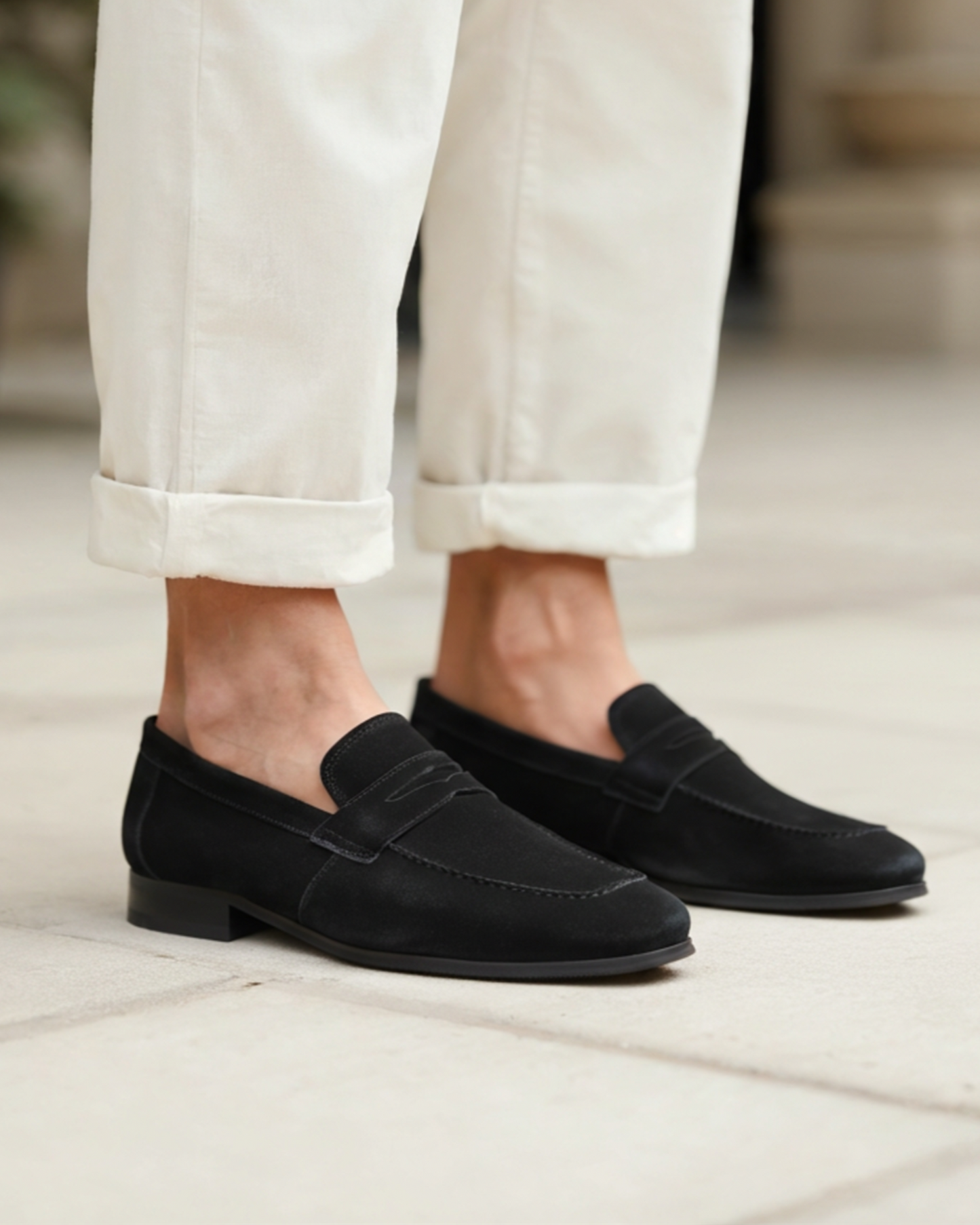 Noir Penny Loafer
