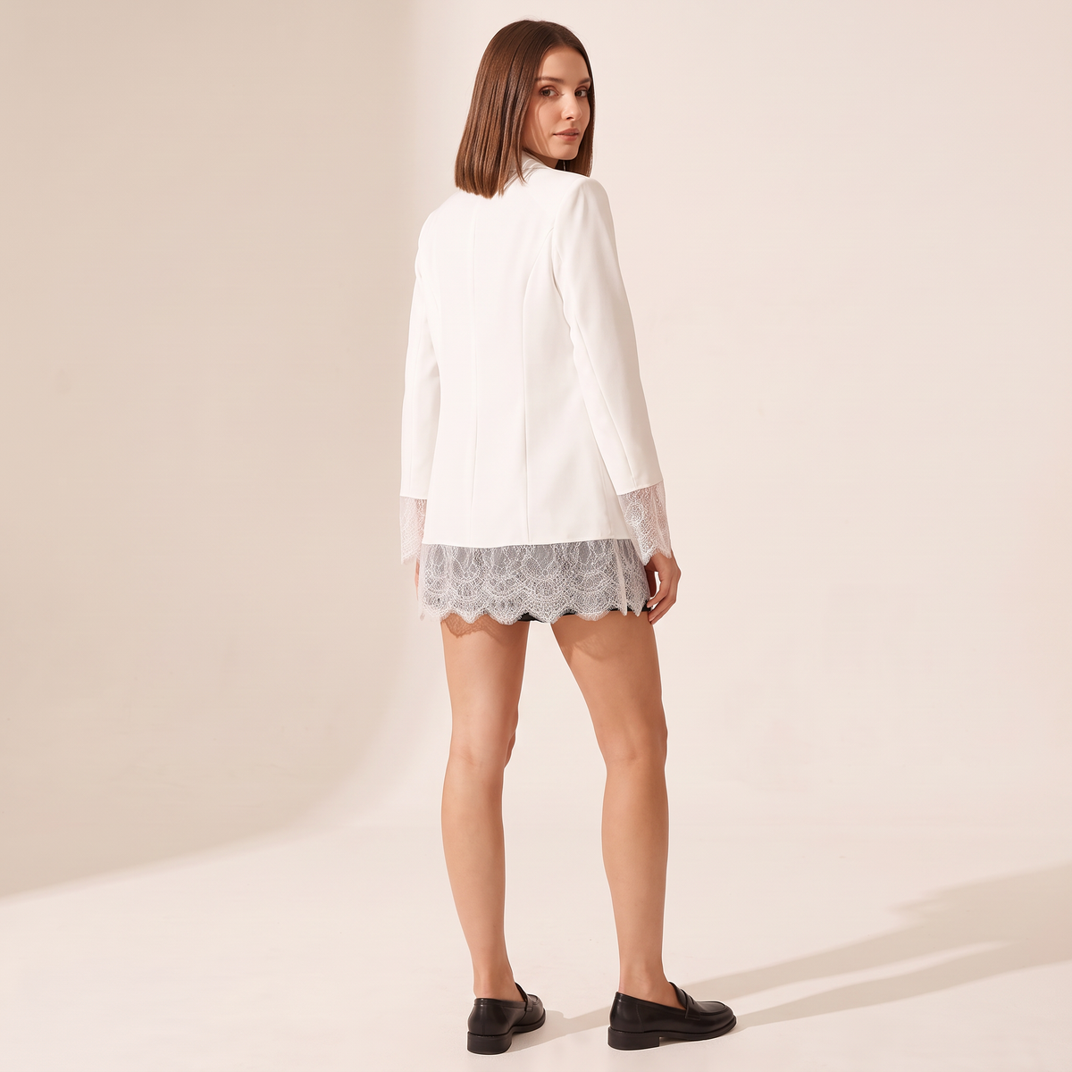 Darela blazer met kanten zoom