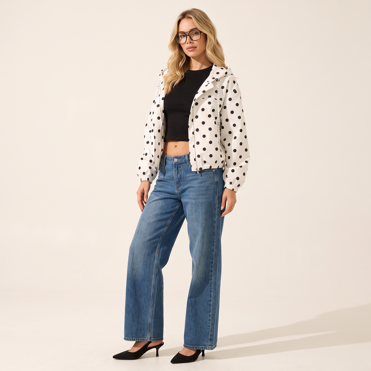 Delmira Jas met Capuchon en Stippen