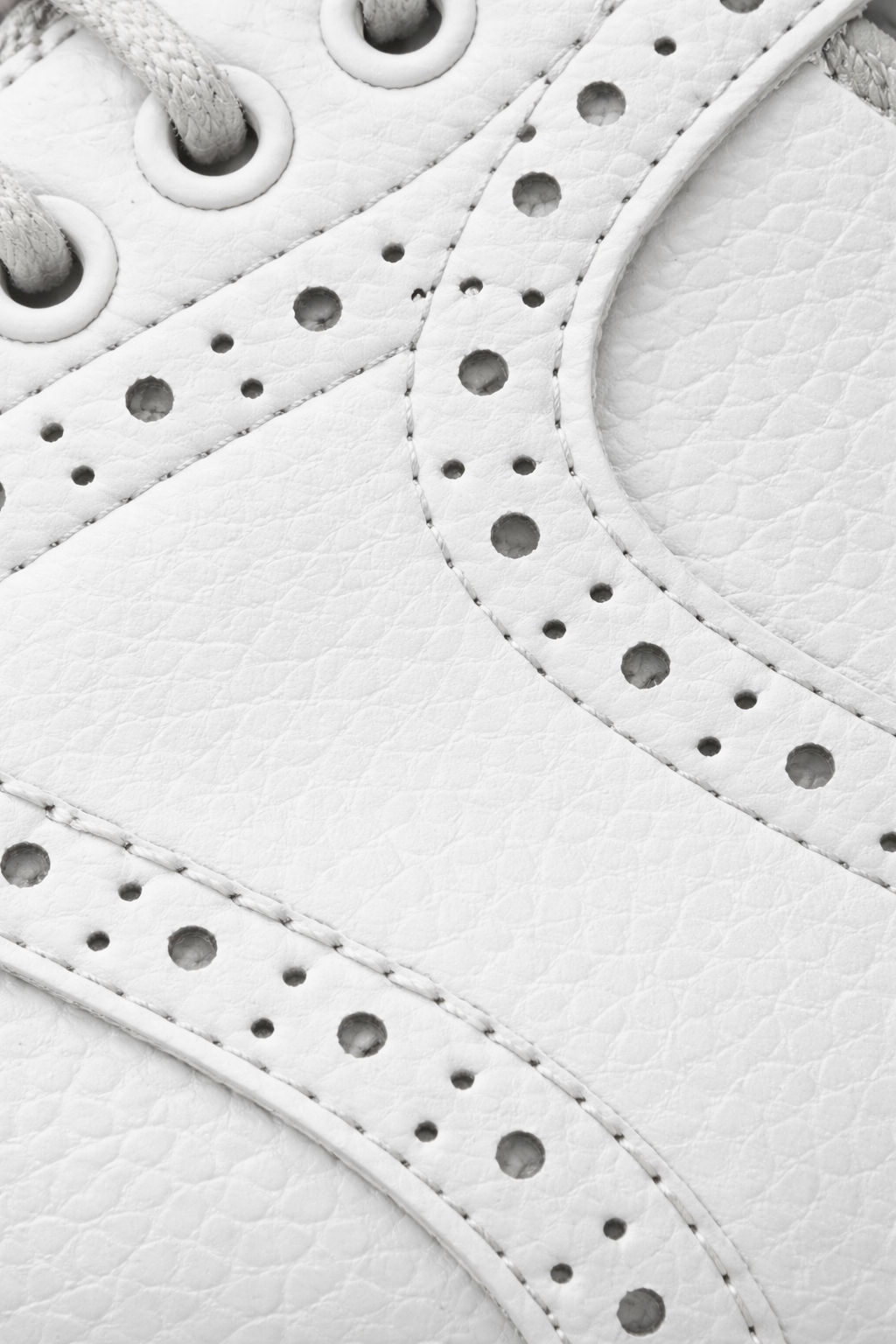 Wingtip Grip Sole Golf Shoes
