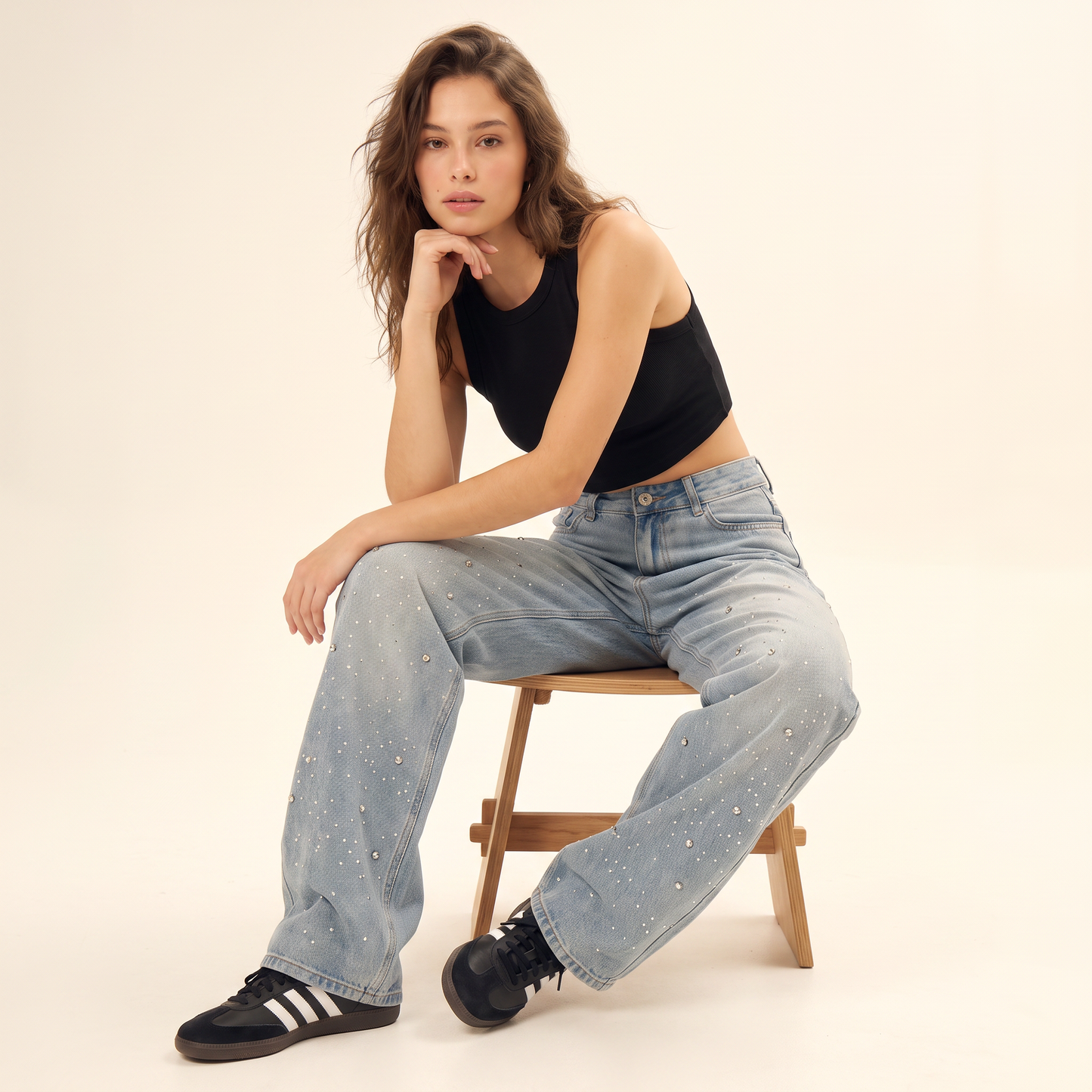 Jett Jeans met Wijde Pijpen en Strassdetails