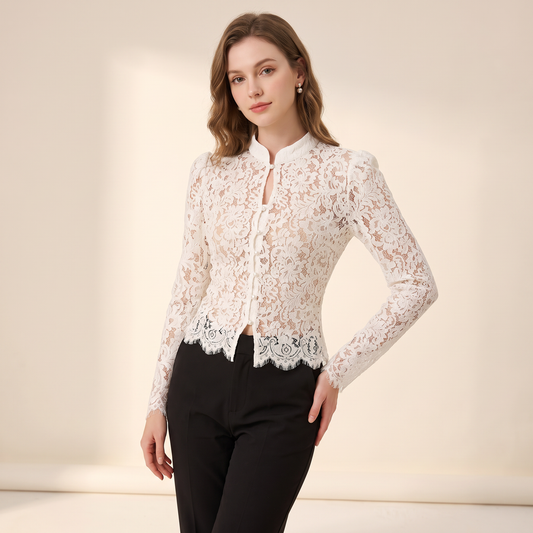 Florence Blouse met Bloemenkant en Knopen