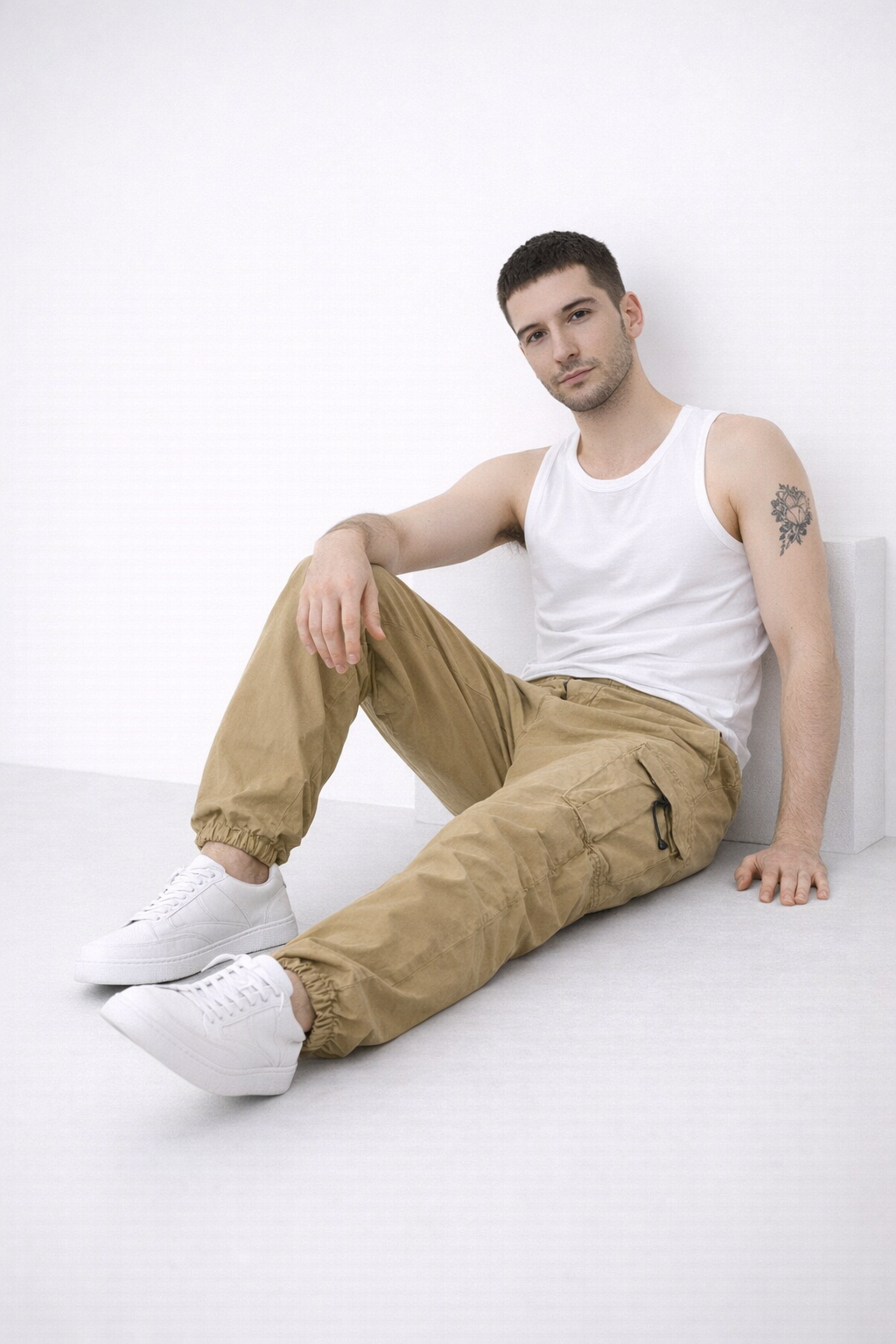 Utility Wide-Leg Cargo Trousers