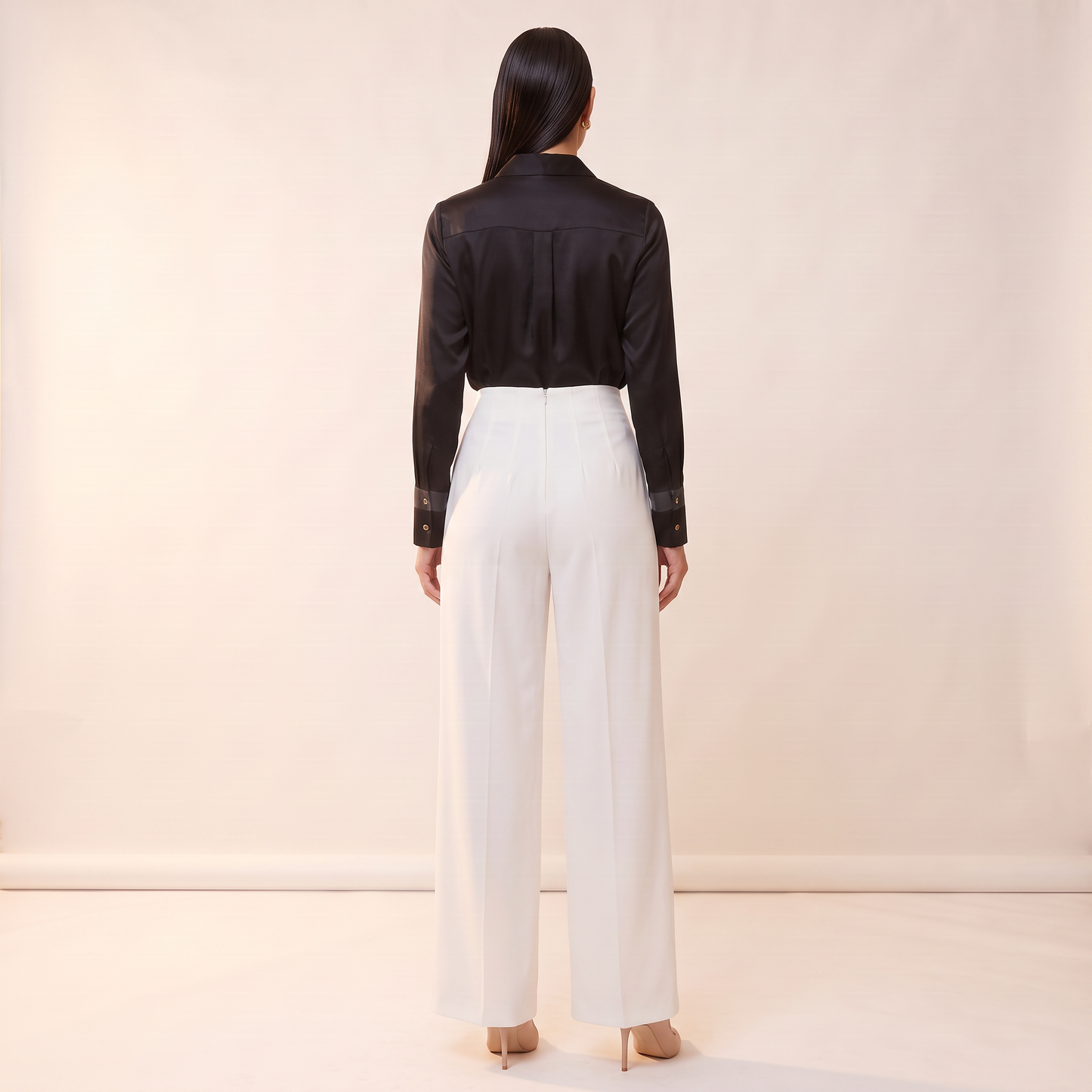 Odette broek met medaillondetail