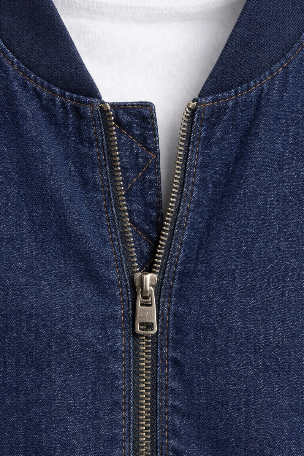 Men’s Zip Front Dark Denim Jacket for Urban Wear