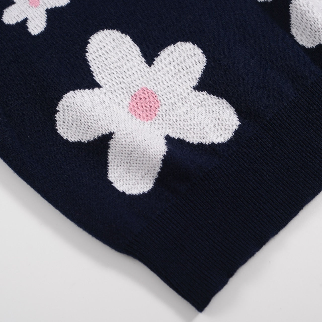 Men’s Navy Knit Short Sleeve Polo Shirt With Floral Pattern And Contrast Pink Collar