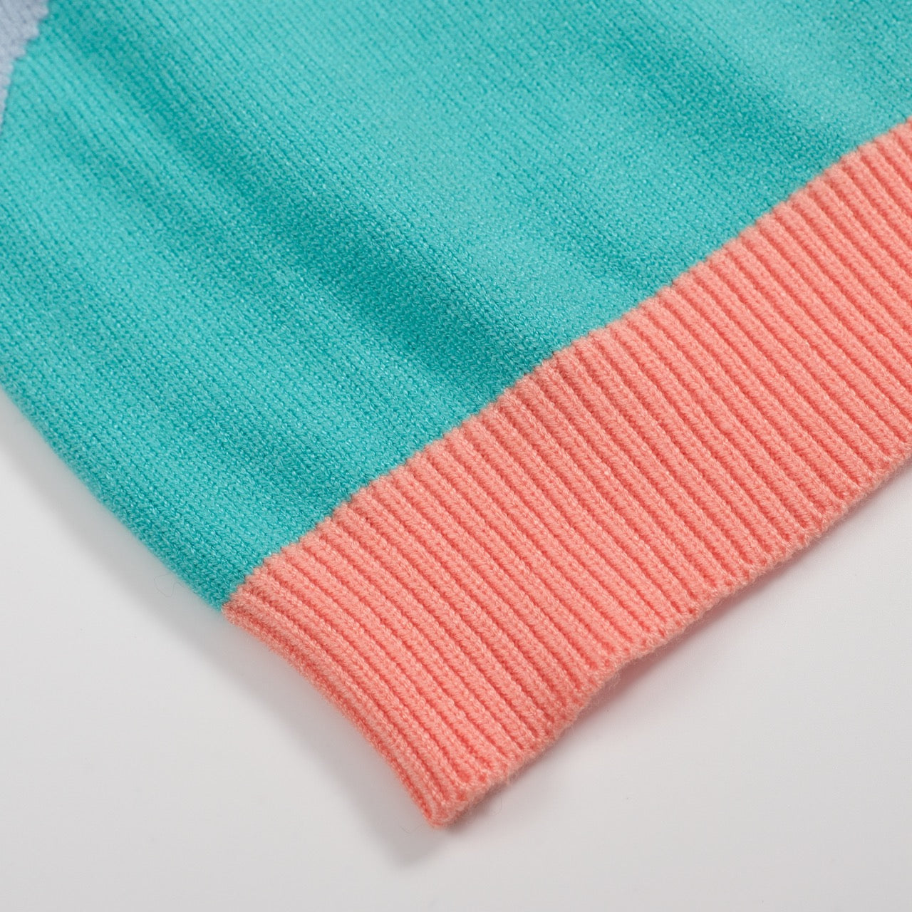 Men’s Multicolor Knitted Short Sleeve Polo Shirt With Button Front