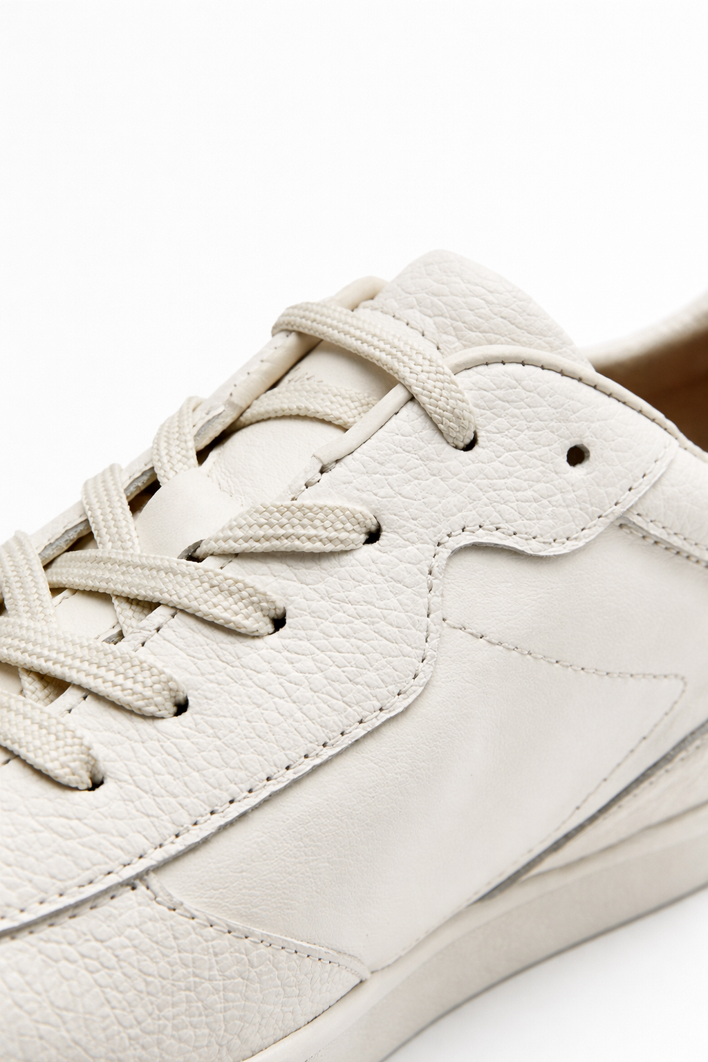 Minimal Panel Low-Top Sneakers
