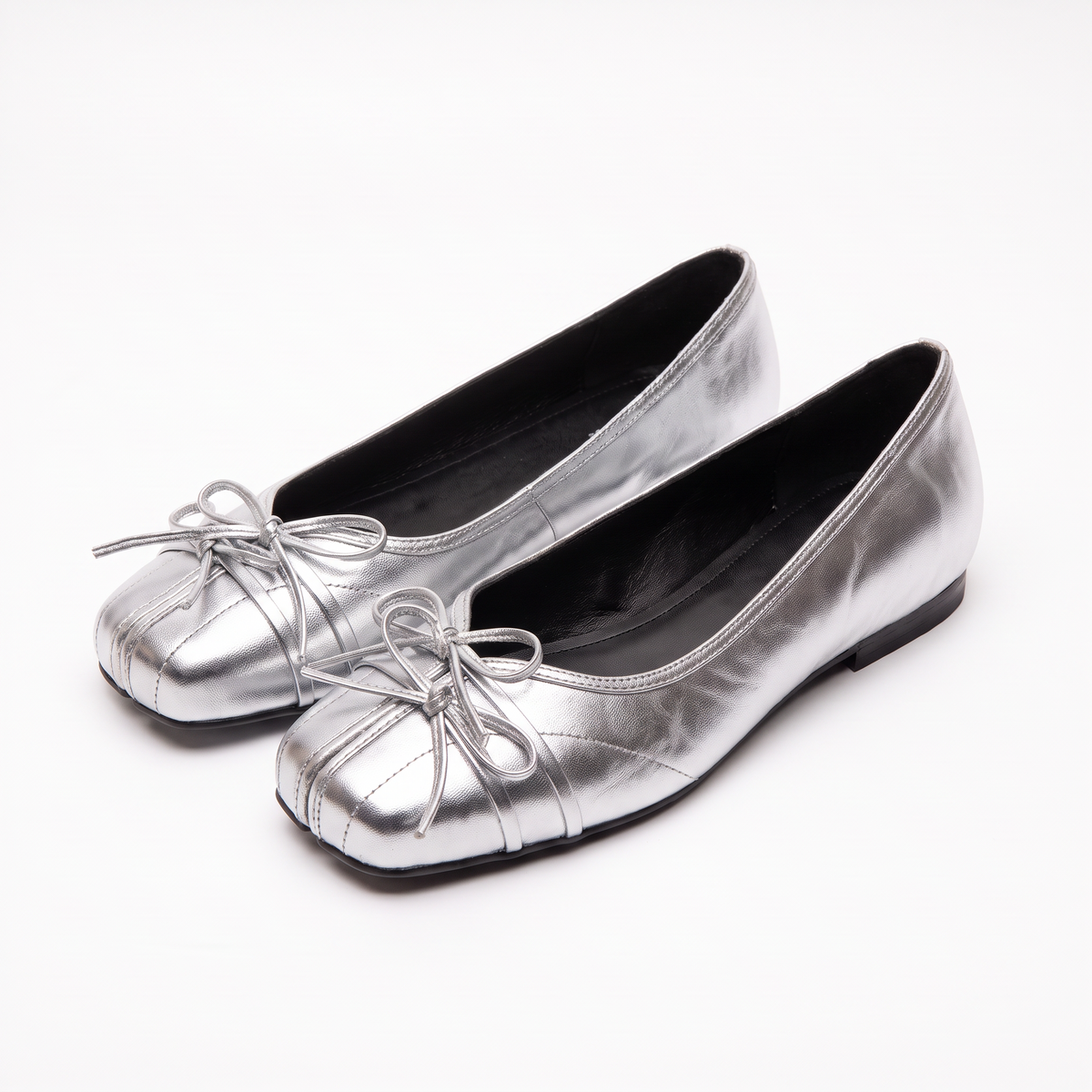 Mavina schoenen met strik en vierkante neus