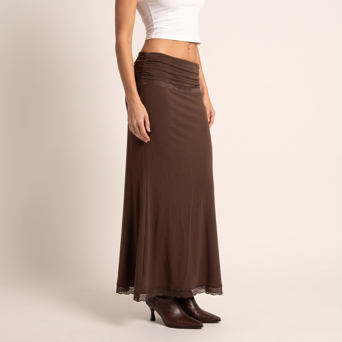 Melvanna Bruine Maxi-Rok met Kanten Rand