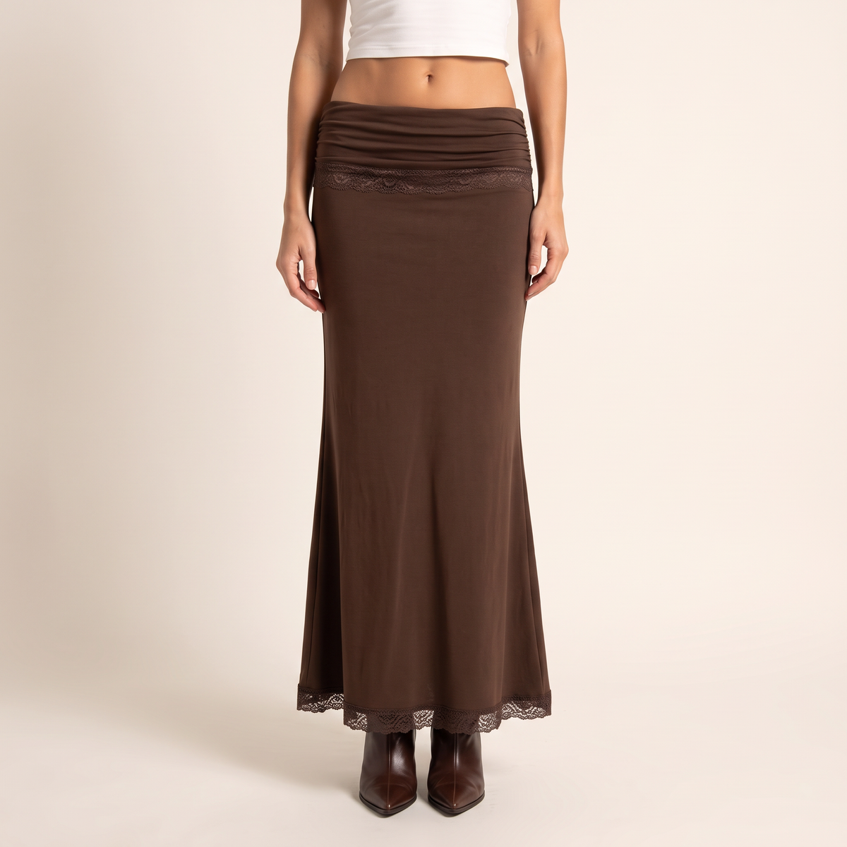 Melvanna Bruine Maxi-Rok met Kanten Rand