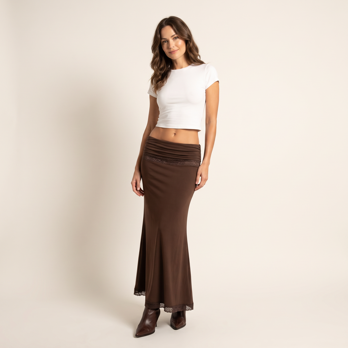 Melvanna Bruine Maxi-Rok met Kanten Rand