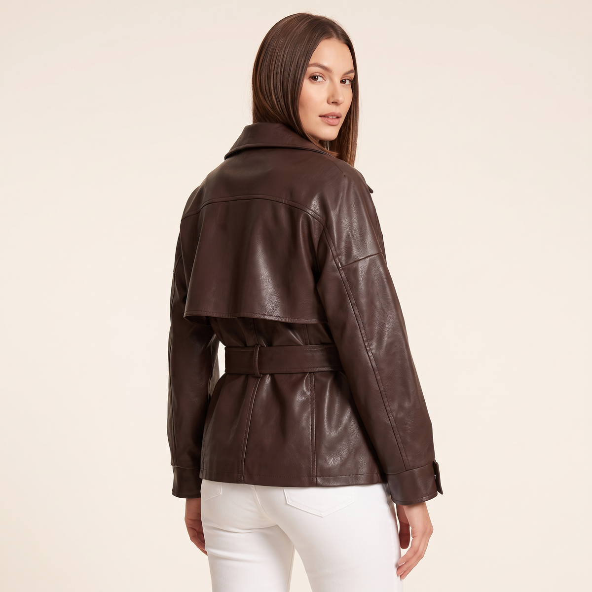 Allegra bikerjack van imitatie-PU met ceintuur