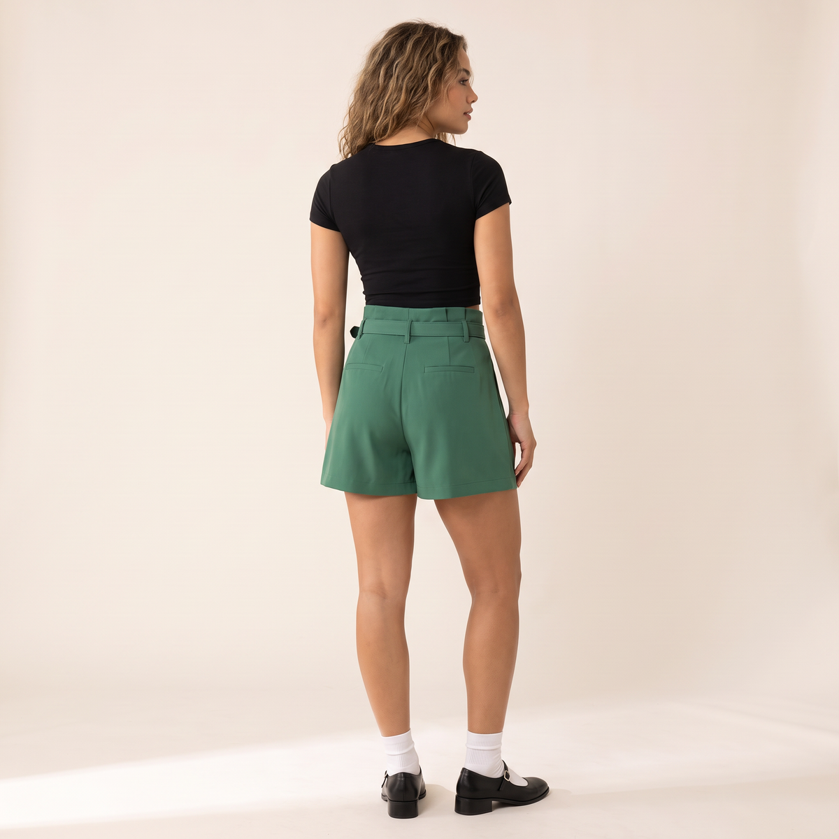 Noreva geplooide short met ceintuur