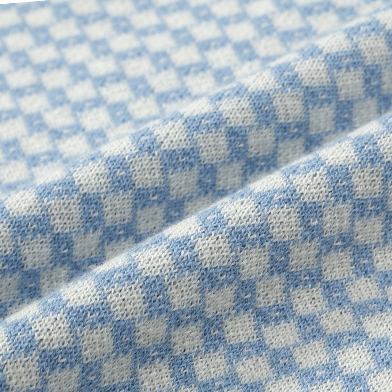 Men’s Blue Knit Short Sleeve Polo Shirt With Zip Collar And Geometric Pattern