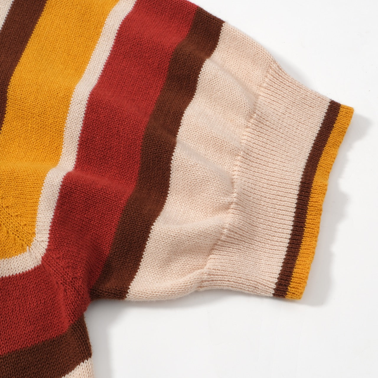 Men’s Cream Knit Short Sleeve Polo Shirt With Horizontal Stripe Pattern And Zip Collar