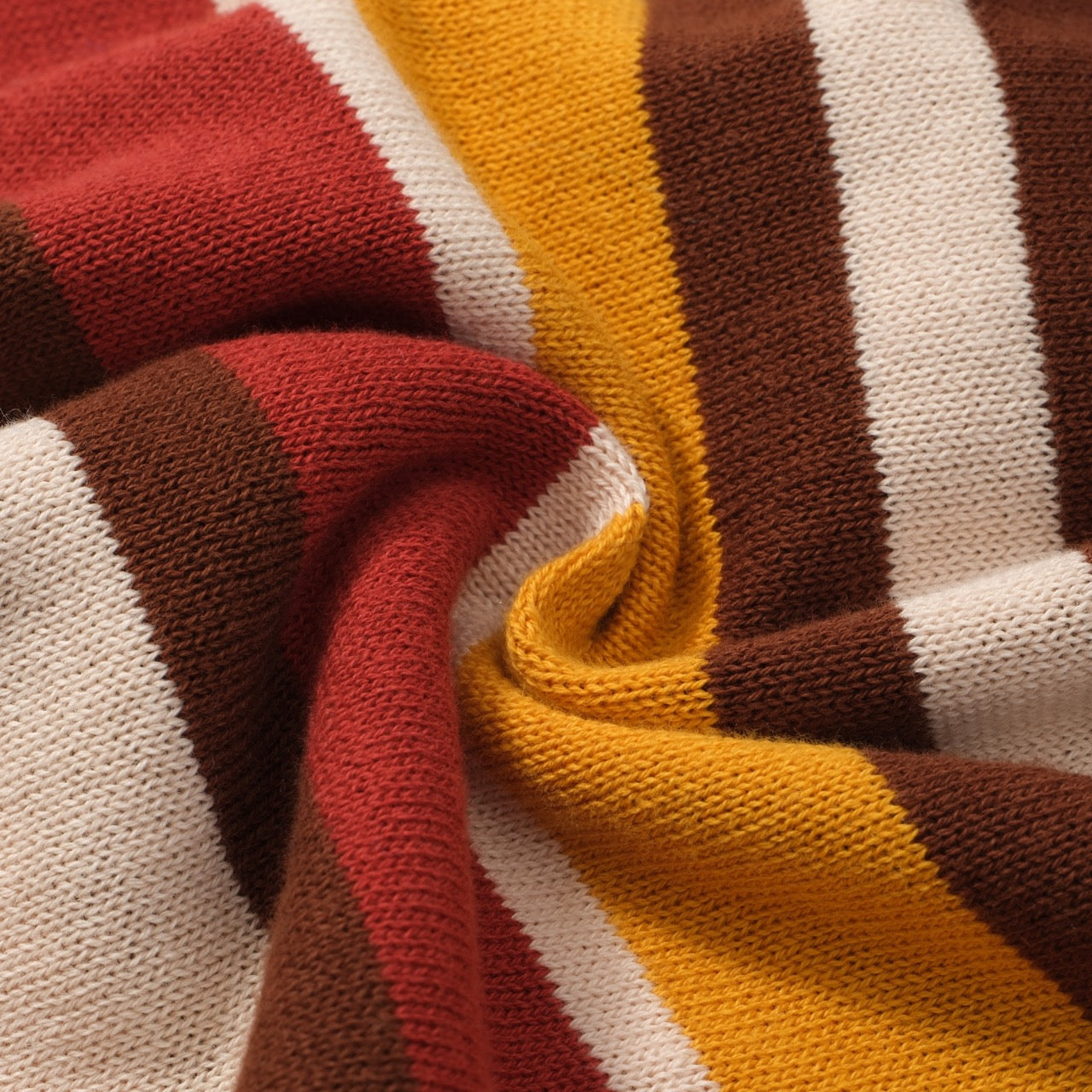 Men’s Cream Knit Short Sleeve Polo Shirt With Horizontal Stripe Pattern And Zip Collar