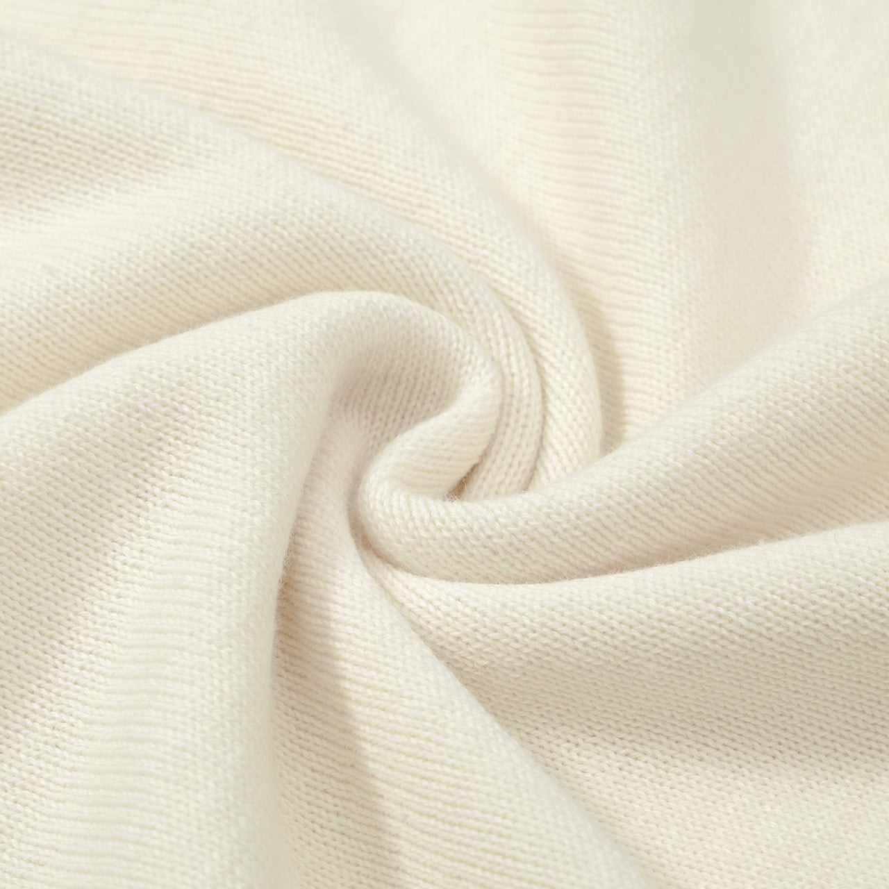 Men’s Cream Knitted Short Sleeve Shirt With Contrast Stripe Detail