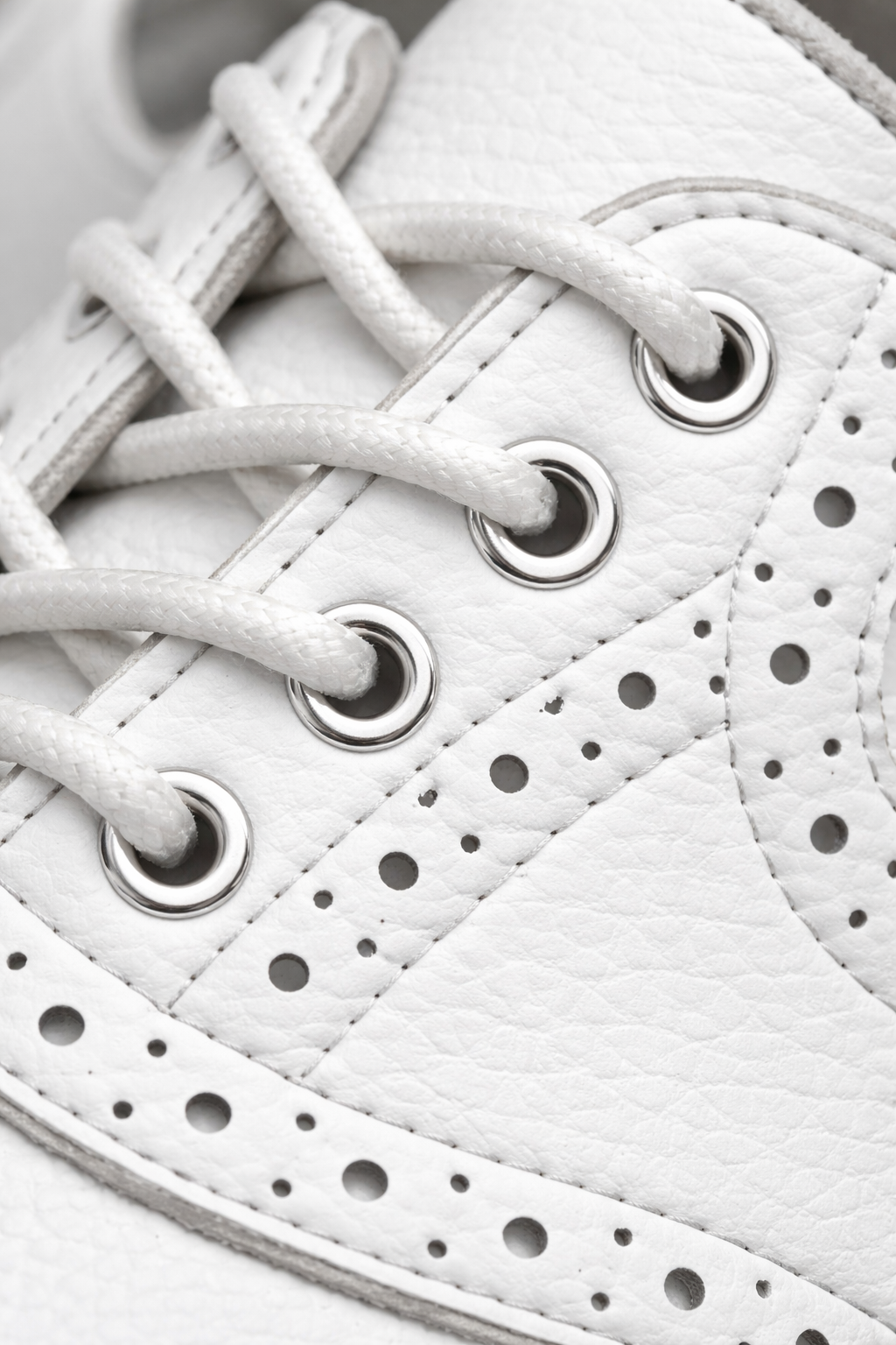 Wingtip Grip Sole Golf Shoes