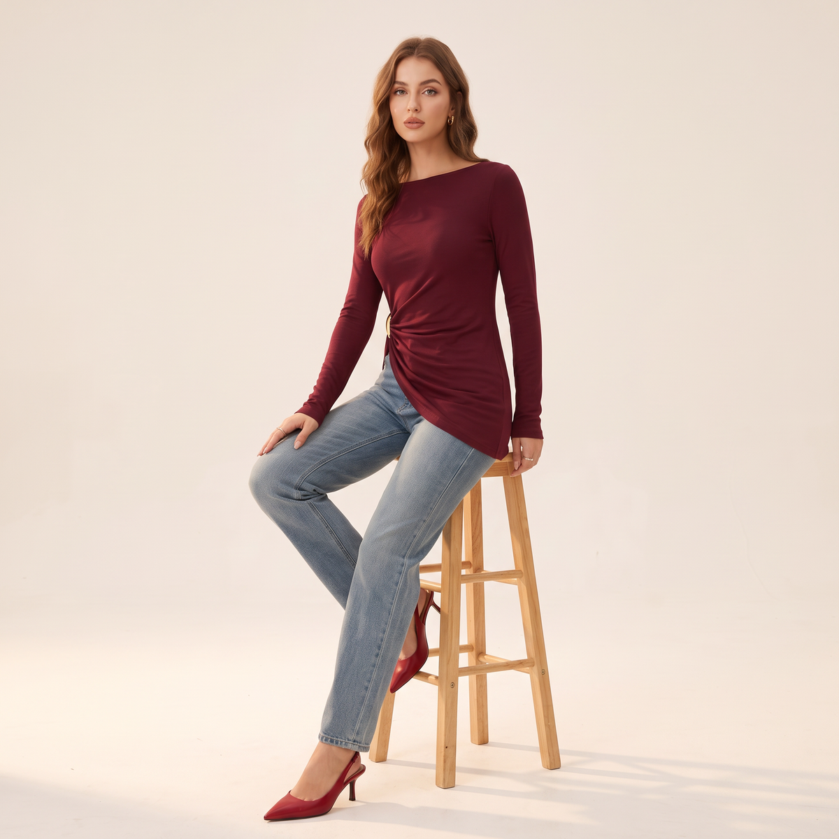 Orella asymmetrische top met ringdetail