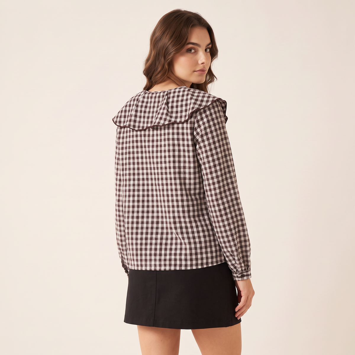 Rovenna Geruite Blouse met Rucheskraag