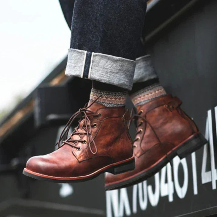 Men’s Heritage Lace-Up Ankle Boots With Structured Leather Upper