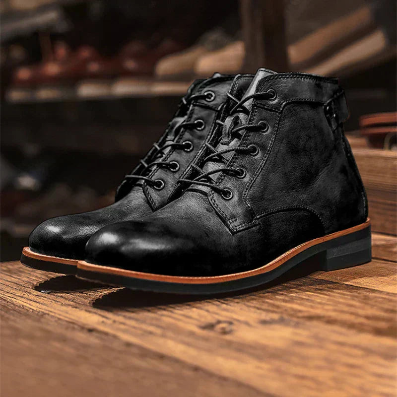 Men’s Heritage Lace-Up Ankle Boots With Structured Leather Upper