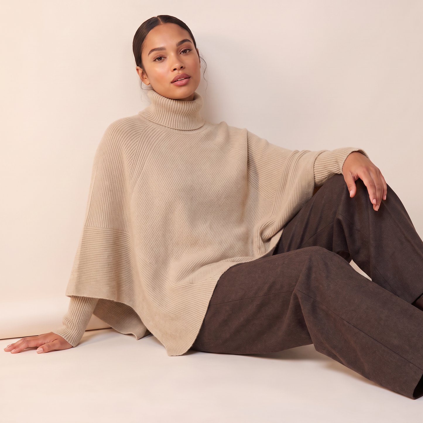 Alessia gelaagde cashmere poncho
