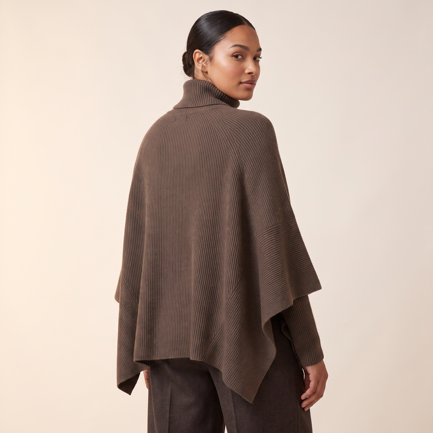 Alessia gelaagde cashmere poncho