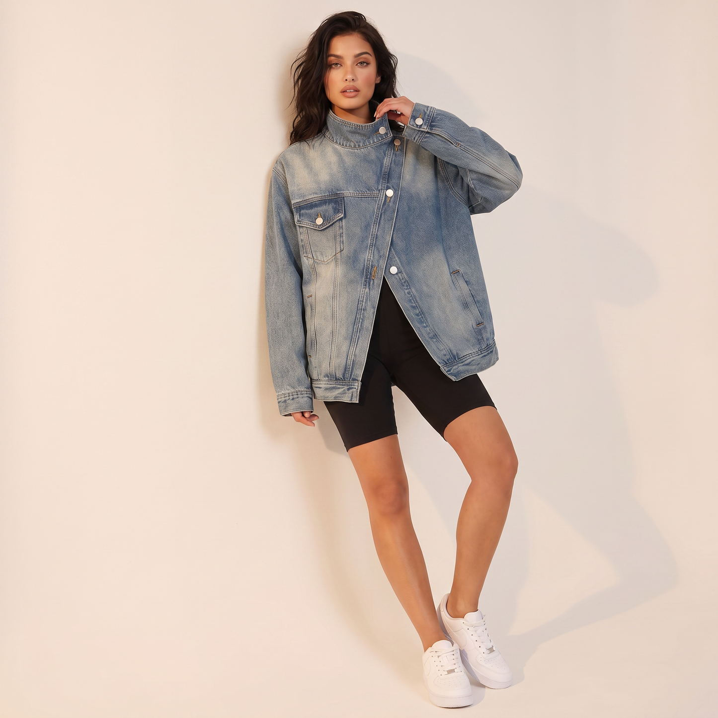 Kaia Asymmetrisch Denim Jack met Hoge Kraag