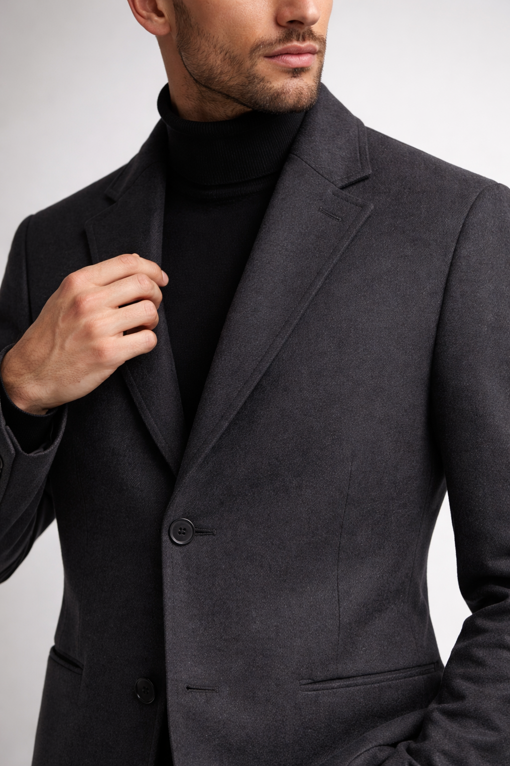 Men’s Structured Long Overcoat with Clean Notched Collar