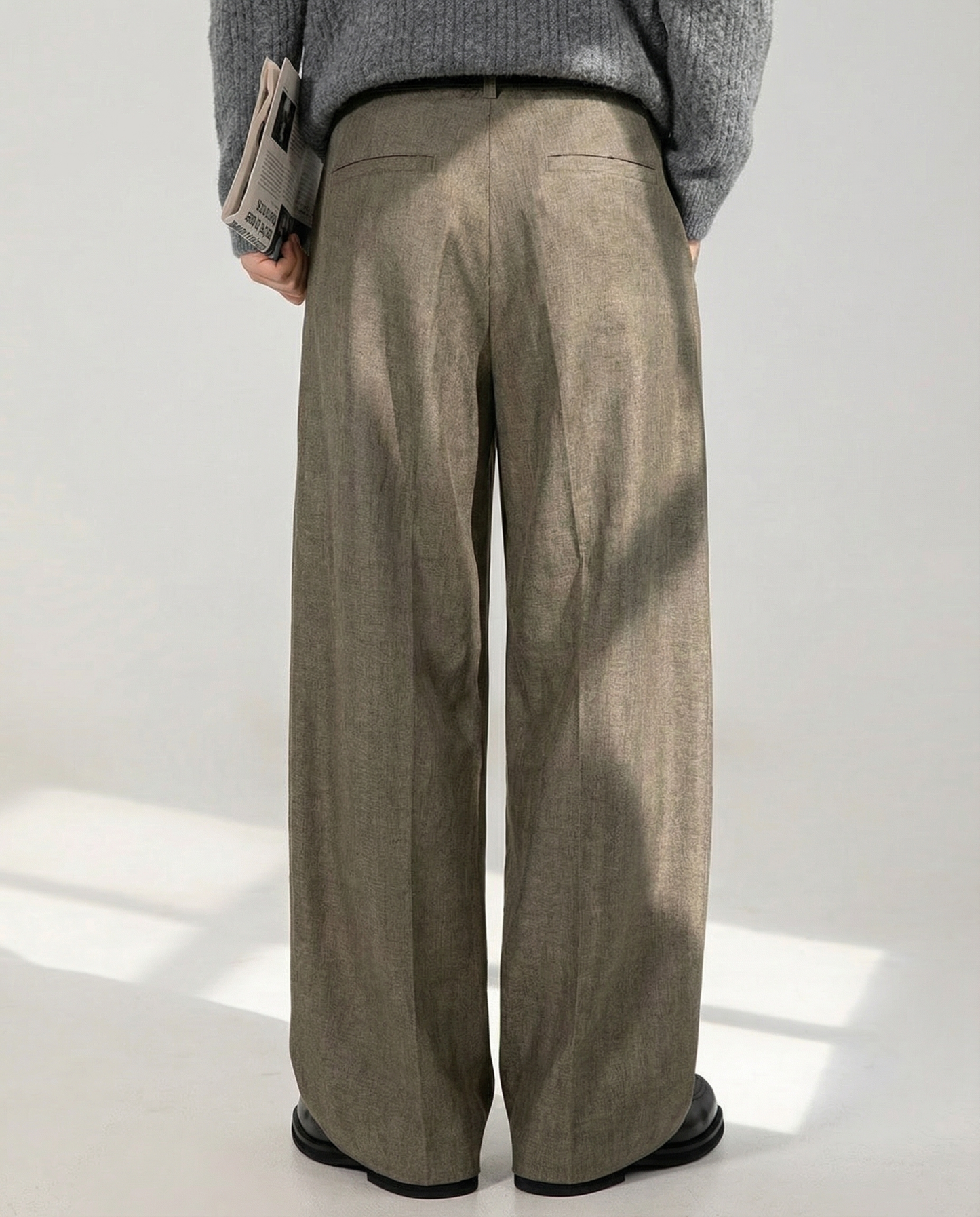 Atlas Pleat Trouser