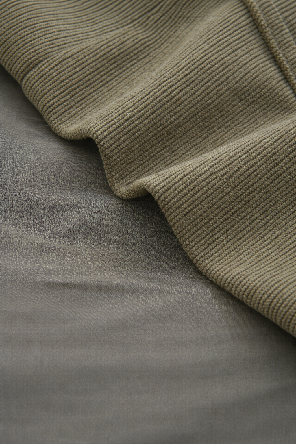 Corduroy jack met hoge kraag