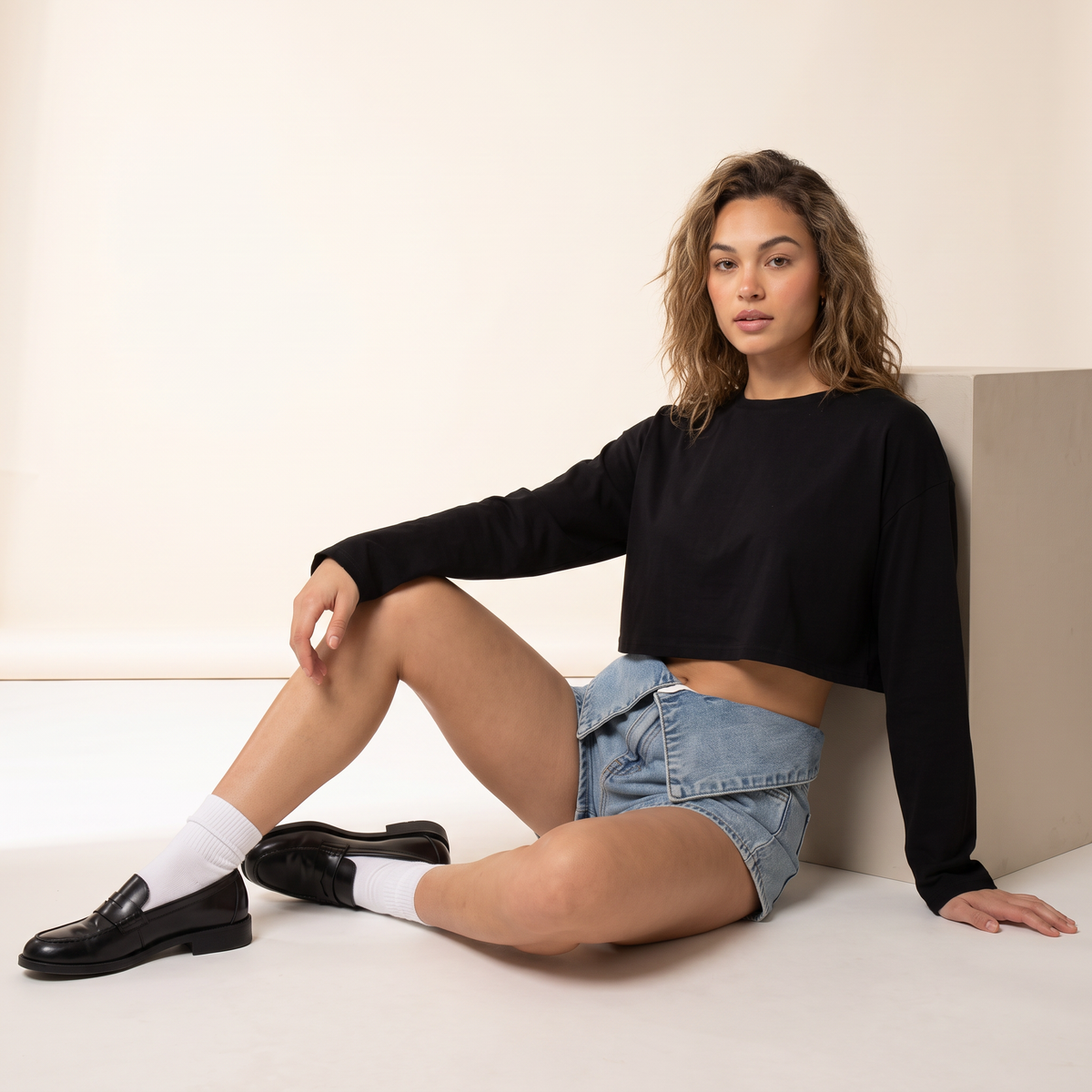 Zephyra short met omgeslagen taille en denimeffect