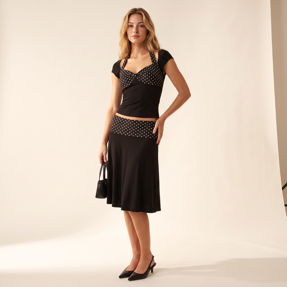 Zovella set met polkadottop en rok