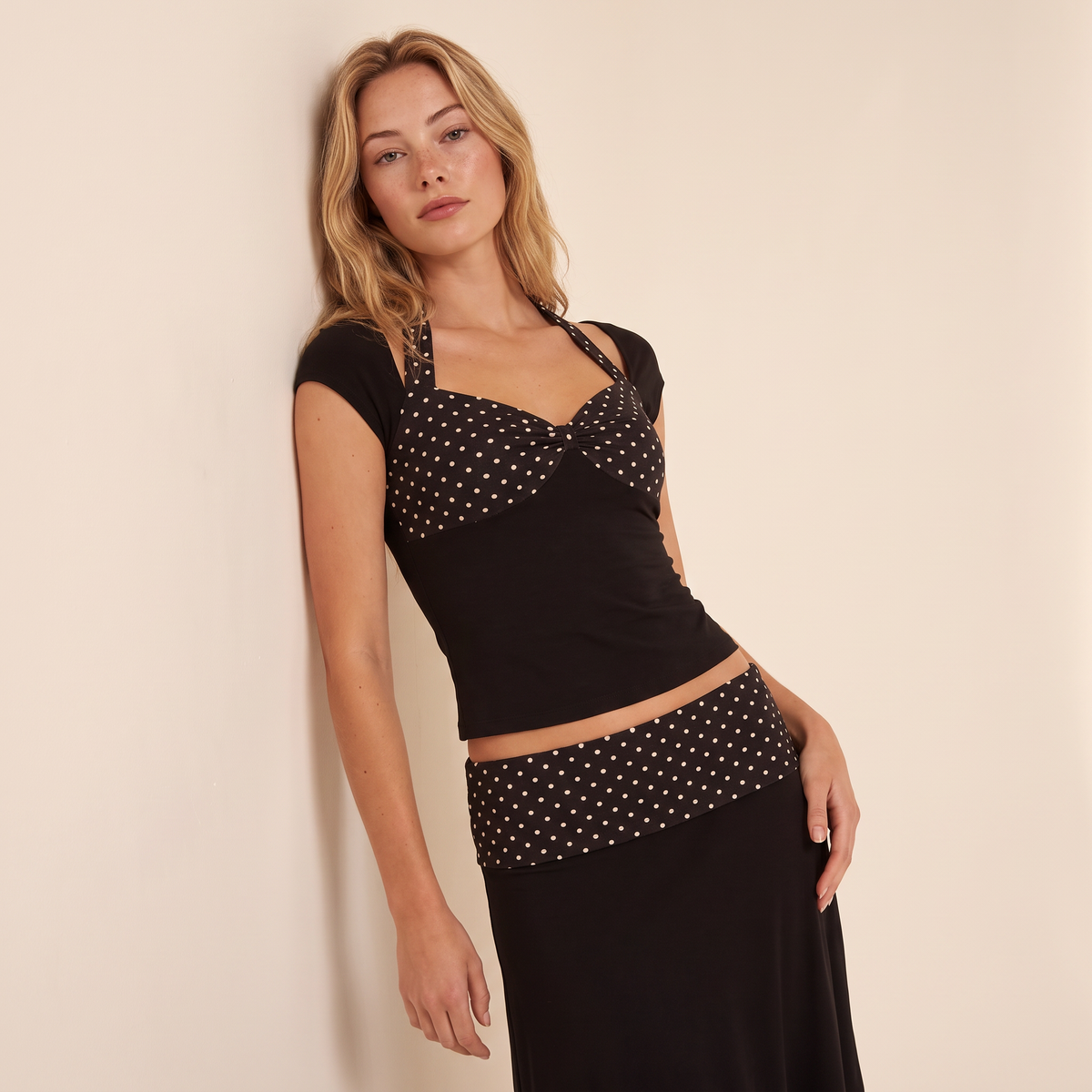 Zovella set met polkadottop en rok