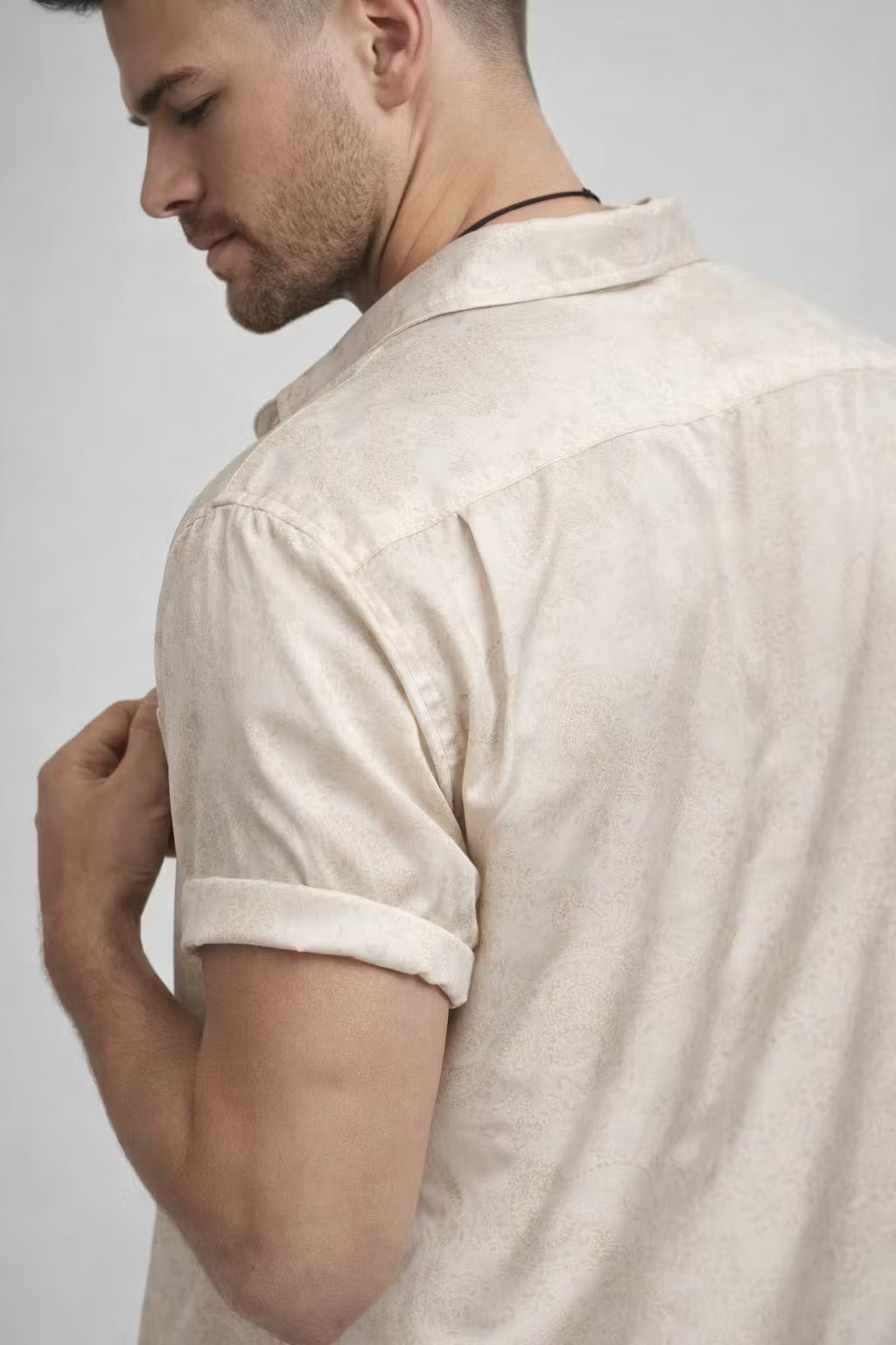 Paisley Jacquard Short Sleeve Button Shirt