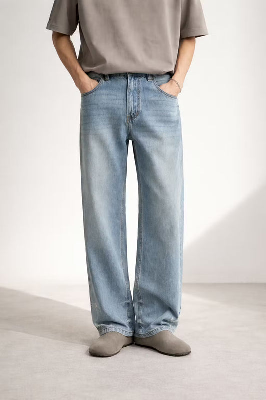Lichtgewassen denimbroek met wijde pijpen